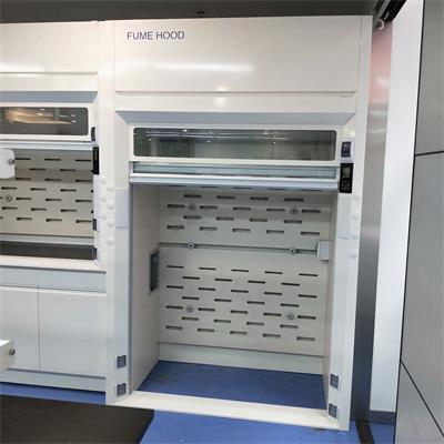 1767494782830813.jpg 小实验室与大实验室通风柜选型有何不同?关键差异一文读懂